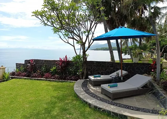 Absolute Beachfront Private Sleeps 6 With Infinity Pool On 1200m2 Of Tropical Land Villa *