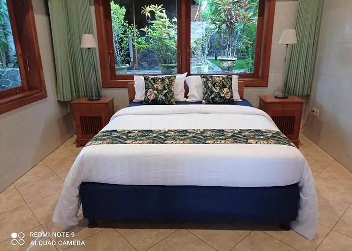 Absolute Beachfront Private Sleeps 6 With Infinity Pool On 1200m2 Of Tropical Land Villa *