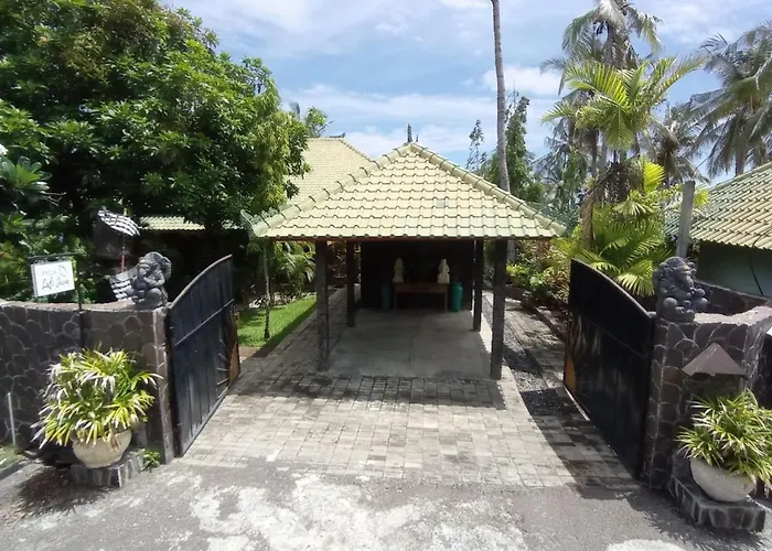 Absolute Beachfront Private Sleeps 6 With Infinity Pool On 1200m2 Of Tropical Land Villa