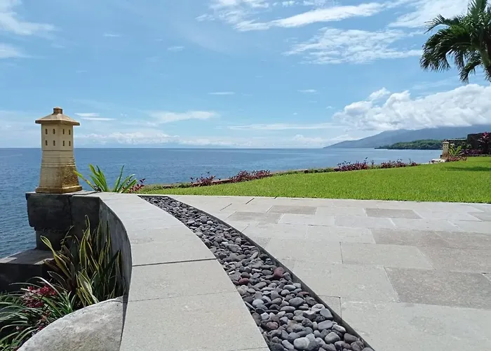 Absolute Beachfront Private Sleeps 6 With Infinity Pool On 1200m2 Of Tropical Land Villa